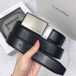 ⁦طقم حزام جلد كلاسيك كالفن كلاين رجالي⁩ - الصورة ⁦2⁩