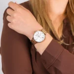 ⁦ساعة تومي هيلفيغر للنساء 1782070⁩ - الصورة ⁦10⁩