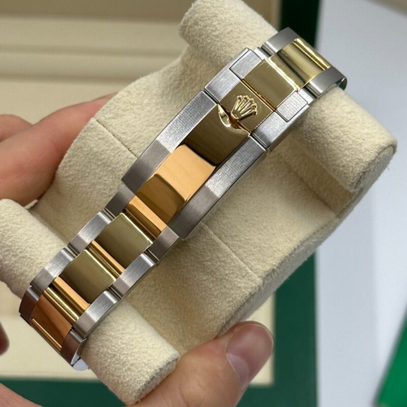 ⁦Rolex Daytona Super Clone Swiss movement⁩ - الصورة ⁦7⁩