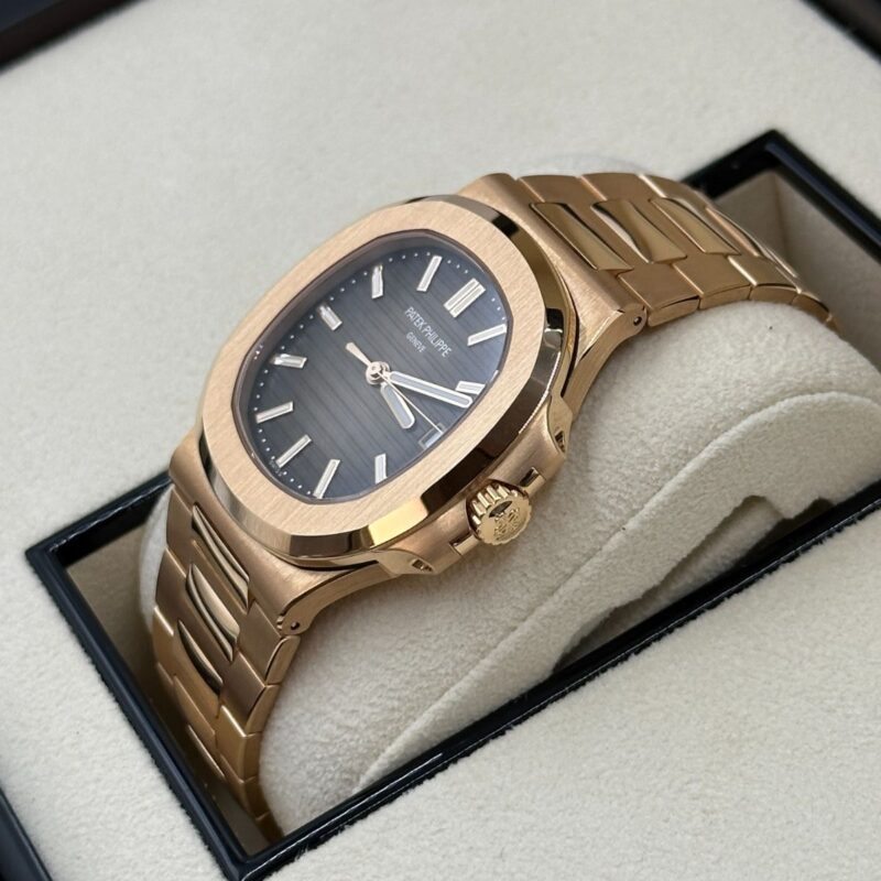 ⁦Patek Philippe Nautilus 5711/1R-001 Super Clone⁩ - الصورة ⁦3⁩